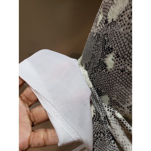 Fab'rik Shift Dress Women Size Medium Multi Animal Print Lined Studded Polyester - Picture 14 of 14